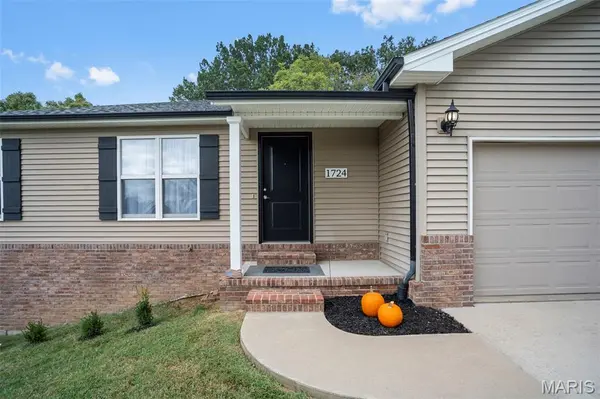1724 Georgia ST, Cape Girardeau, MO 63701