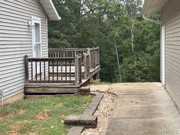 9143 Jones Creek RD, Dittmer, MO 63023