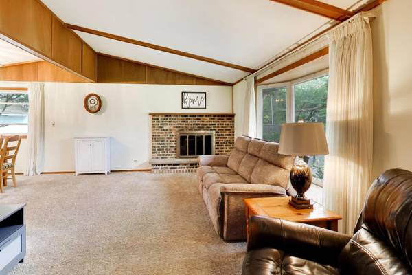 26980 N Fairfield RD, Wauconda, IL 60084