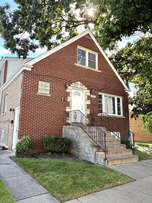 2312 Division ST #2, Melrose Park, IL 60160