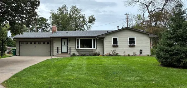 91 65 1/2 WAY NE, Fridley, MN 55432