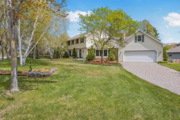 2805 Alvarado LN N, Plymouth, MN 55447