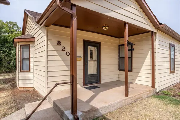 820 N Market ST, Cordell, OK 73632