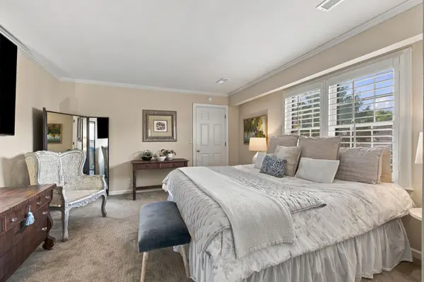 248 Westchase Dr, Nashville, TN 37205