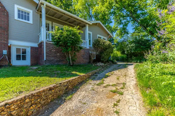 1317 Russell Street, Chattanooga, TN 37405