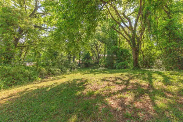 330 Tunnel Boulevard, Chattanooga, TN 37411