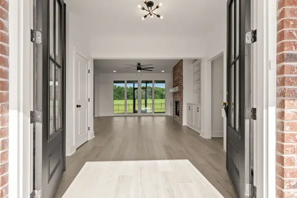 241 Harvest Moon Dr, Clarksville, TN 37043