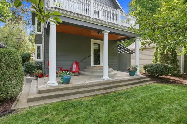 1727 E 16TH Ave #1727 ½ E 16th, Spokane, WA 99203