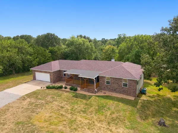 14282 W Farm Rd 188, Billings, MO 65610