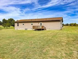 47 Old Carpenter LN, Harrison, AR 72601