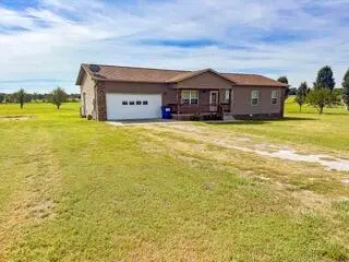 47 Old Carpenter LN, Harrison, AR 72601