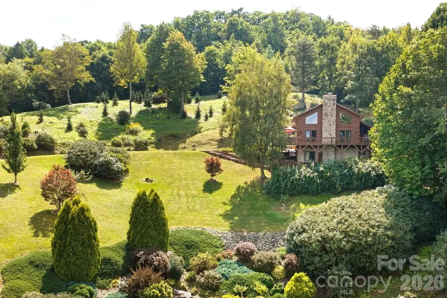 9680 NC 181 HWY, Newland, NC 28657