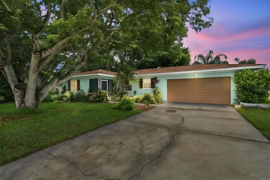 1711 N HIGHLAND AVE, Clearwater, FL 33755