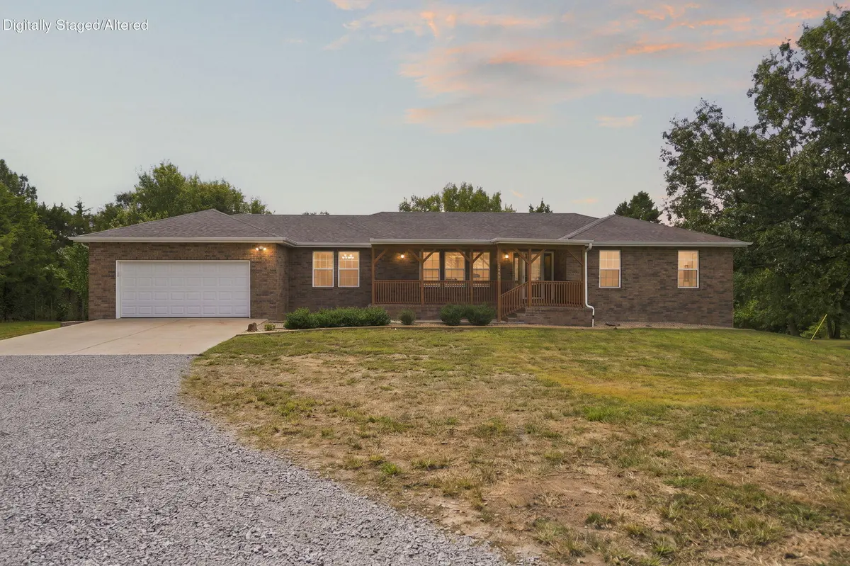 14282 W Farm Rd 188, Billings, MO 65610