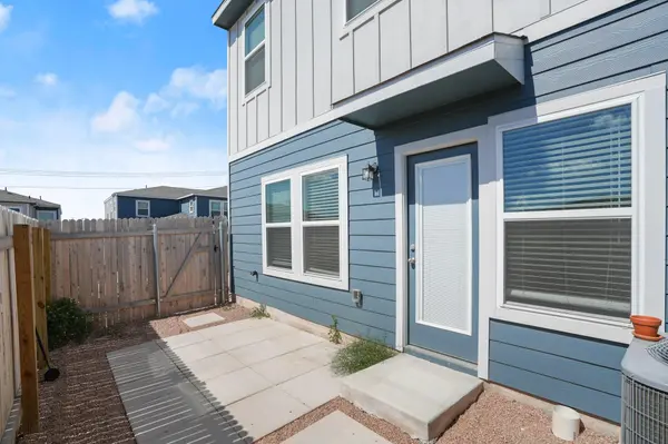 12815 Village Spun PLZ, Buda, TX 78610