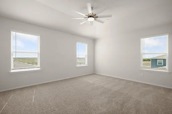12815 Village Spun PLZ, Buda, TX 78610