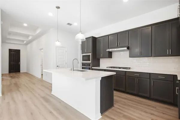 408 Rubber Tree WAY, Buda, TX 78610