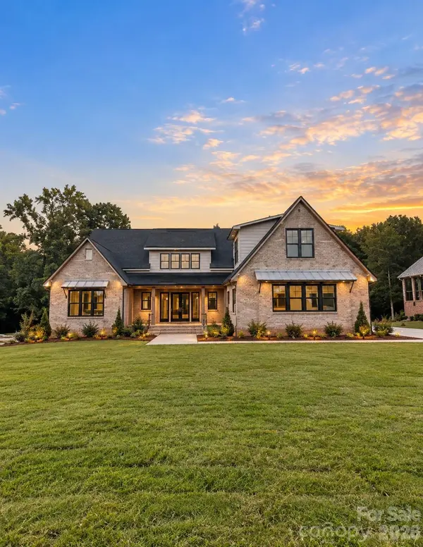8503 Rolling Fields RD #21, Charlotte, NC 28227