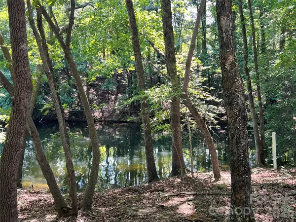 VAC Brightwood CT #80, Norwood, NC 28128