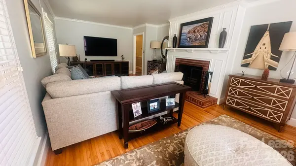 5320 Seacroft RD, Charlotte, NC 28210