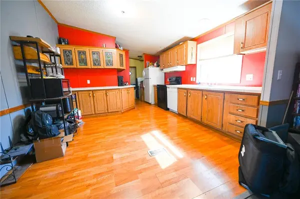 20908 N/A, Hermitage, MO 65668
