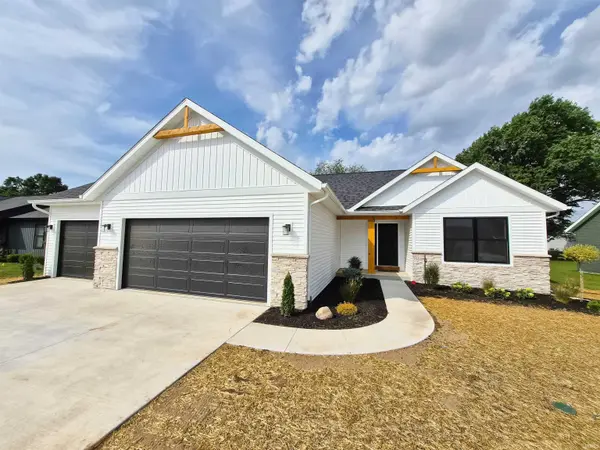 515 N Eastfield CIR, Milford, IN 46542
