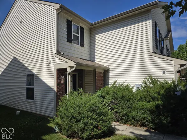 1212 Topp Creek DR, Indianapolis, IN 46214