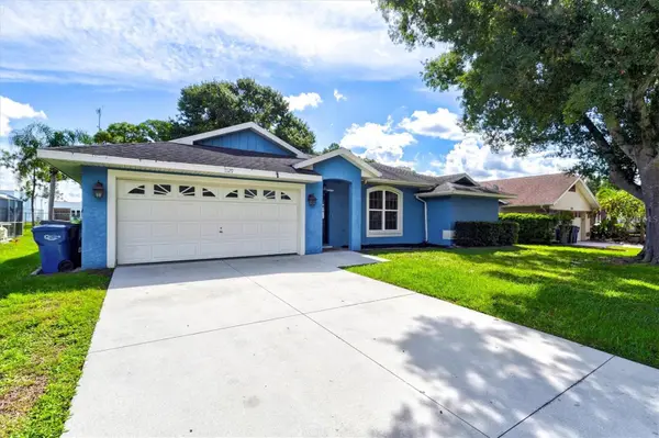 7129 QUEEN PALM CIR, Sarasota, FL 34243