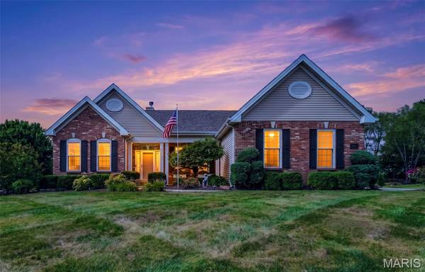1817 Majestic Oaks DR, Wentzville, MO 63385