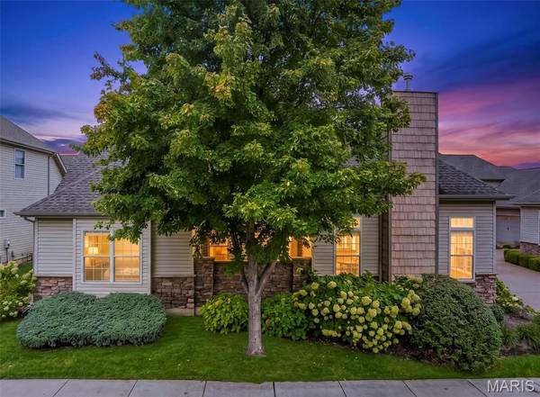1264 Harmony Lake DR, Cottleville, MO 63376