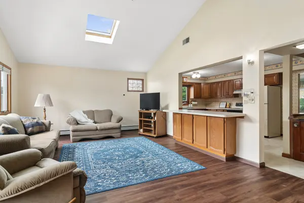 1315 Everett AVE, Des Plaines, IL 60018