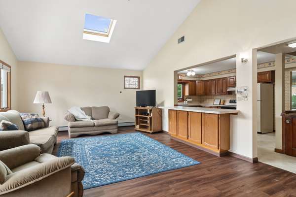 1315 Everett AVE, Des Plaines, IL 60018