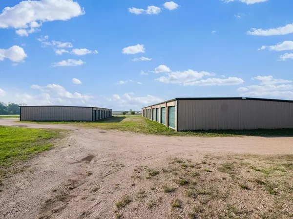 49240 State Highway 28, Morris, MN 56267