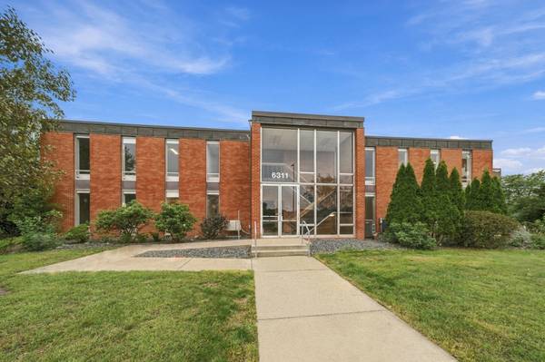6311 Wayzata BLVD, Saint Louis Park, MN 55416