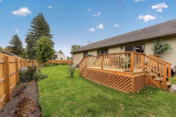 425 Park AVE, Zumbrota, MN 55992