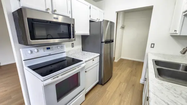 3302 2nd ST N #C24, Fargo, ND 58102