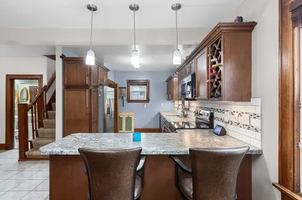 1524 6TH ST, Marinette, WI 54143