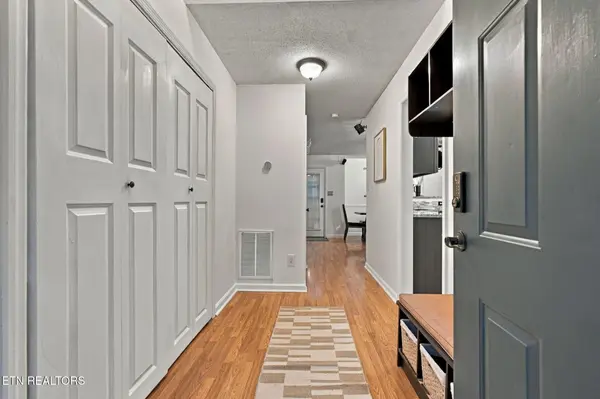 6504 Ridge Run Drive, Knoxville, TN 37921
