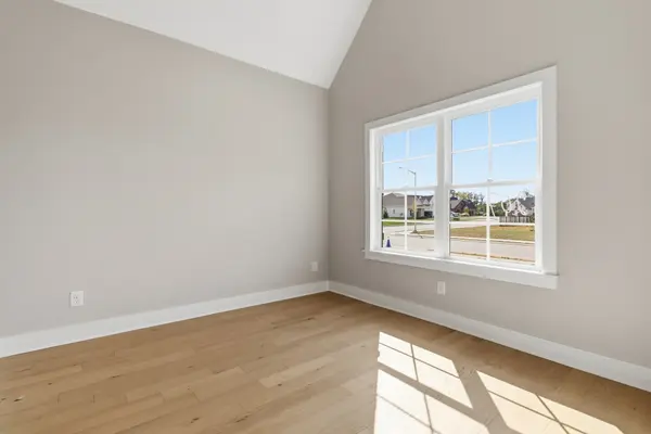 5557 Sinclair St, Murfreesboro, TN 37127