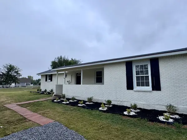 3375 Pembroke Rd, Clarksville, TN 37042