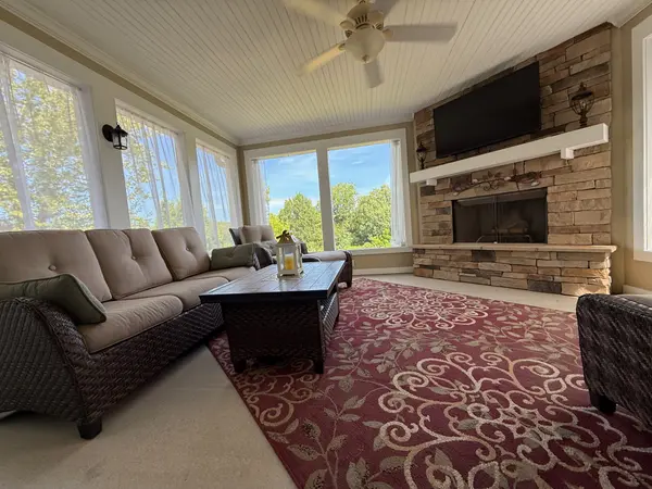 413 Valleyview Dr, Franklin, TN 37064