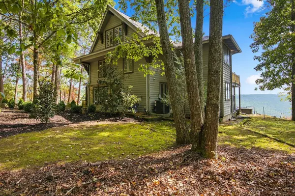 1460 Clifftops Ave, Monteagle, TN 37356