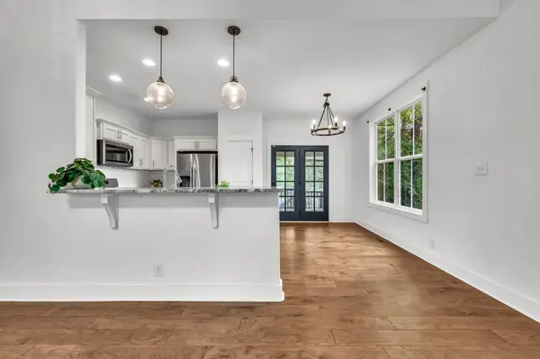 2880 Scenic Dr, Clarksville, TN 37043