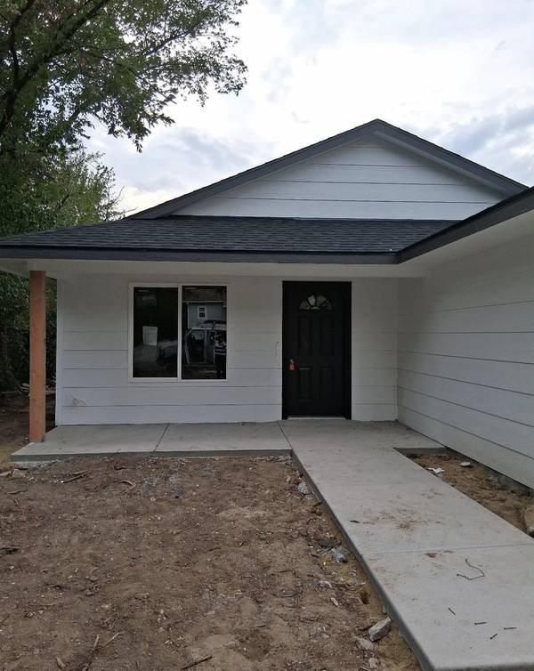 1317 N Erie Ave, Wichita, KS 67214