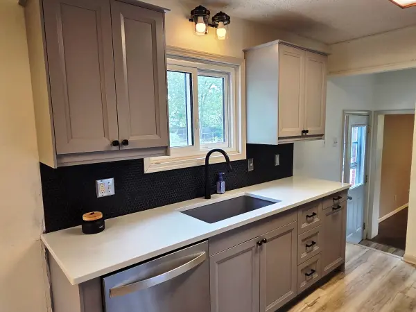 542 N Colby, Valley Center, KS 67147