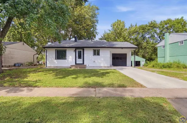 1224 SE 35th TER, Topeka, KS 66605