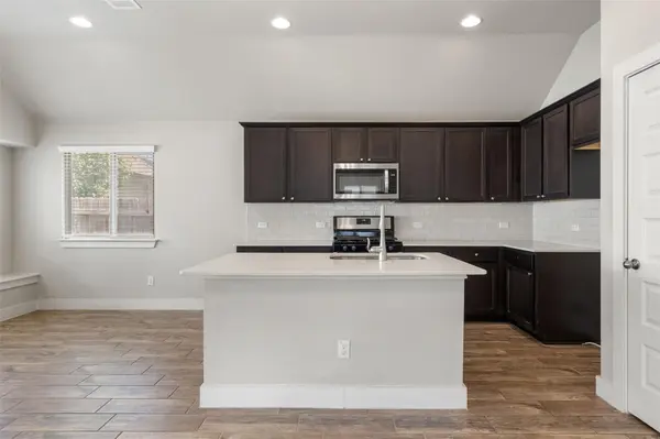 118 Trailstone DR, Bastrop, TX 78602