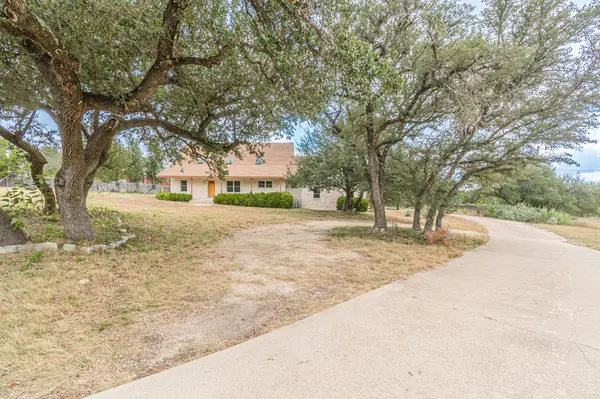 15 Tall Oaks TRL, Austin, TX 78737