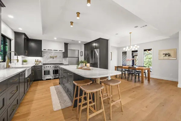 2308 Cypress PT E, Austin, TX 78746