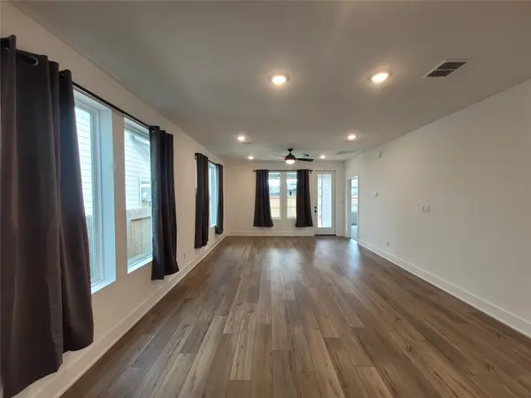 537 Bauer LOOP, Liberty Hill, TX 78642